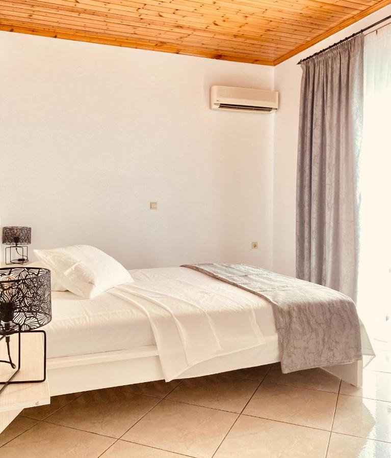 Gerani Maison Agios Aimilianos Beautiful View ปอร์โตเฮลี ภายนอก รูปภาพ